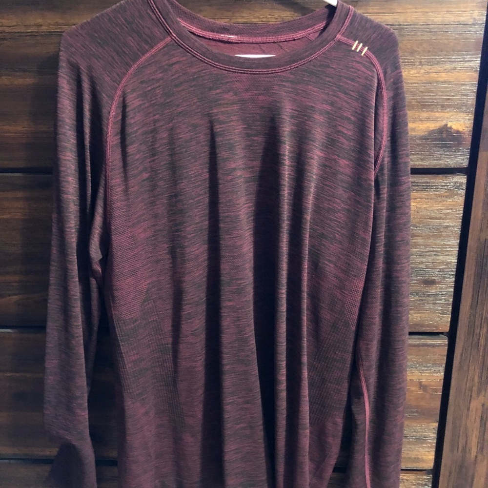Lululemon men’s shirt